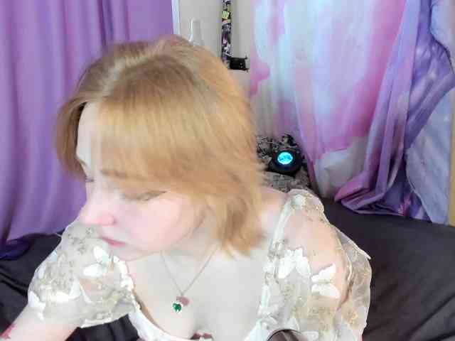 FlexxyLexy webcam