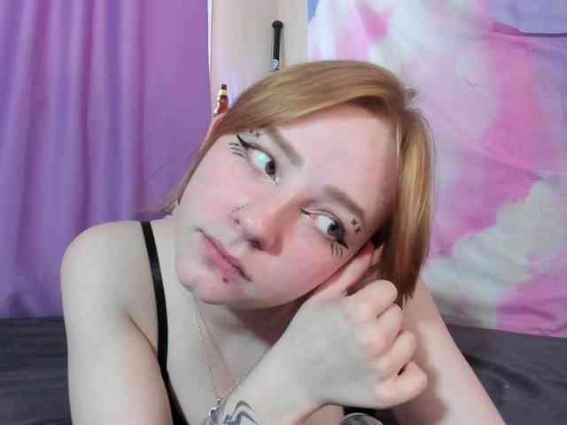 FlexxyLexy webcam