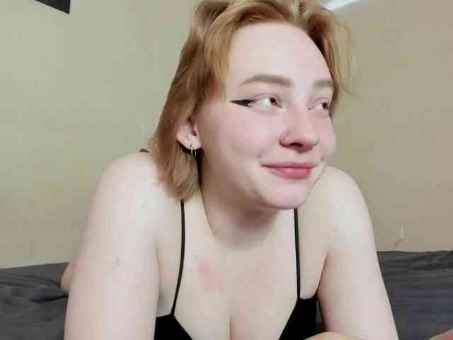 FlexxyLexy webcam
