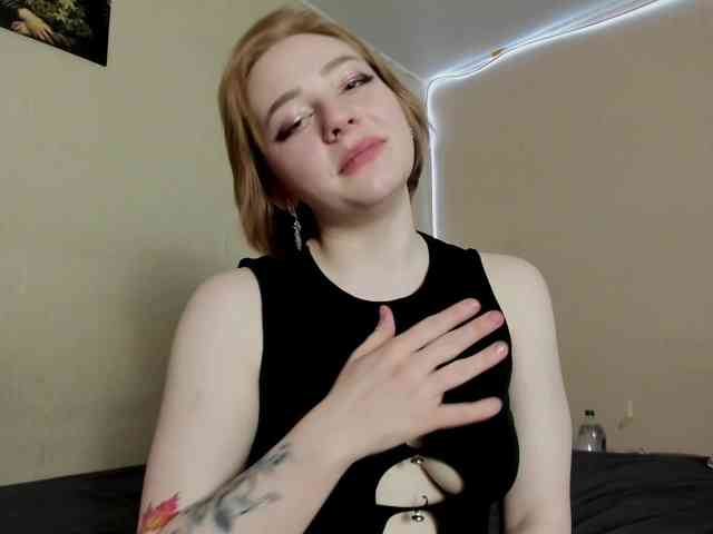 FlexxyLexy webcam
