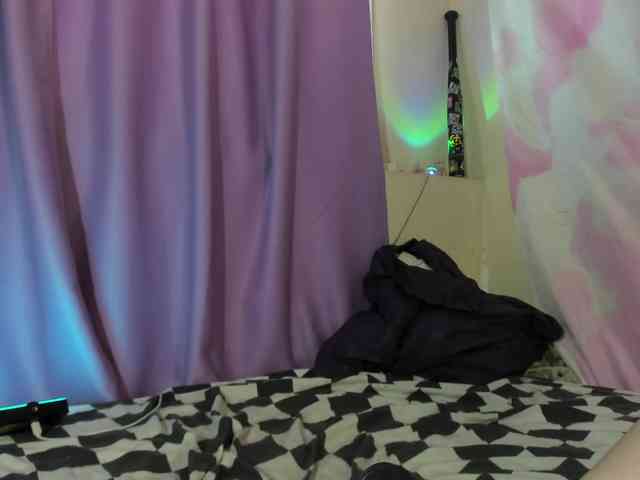 FlexxyLexy webcam