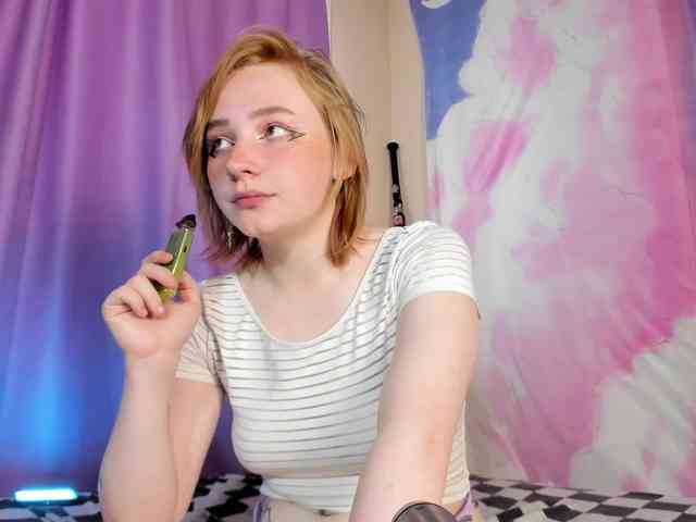 FlexxyLexy webcam