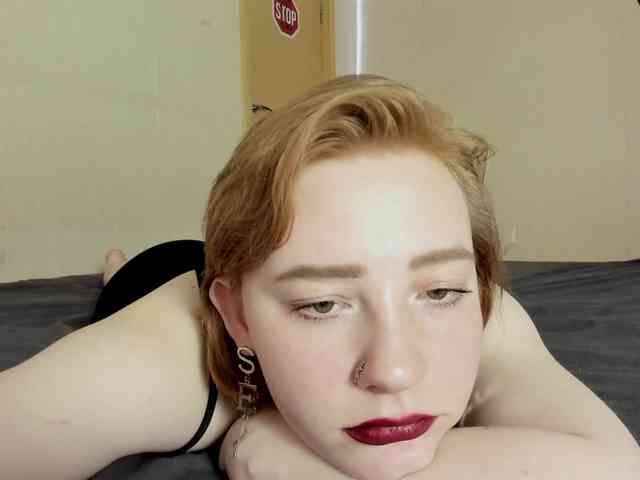 FlexxyLexy webcam