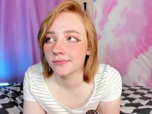 FlexxyLexy webcam