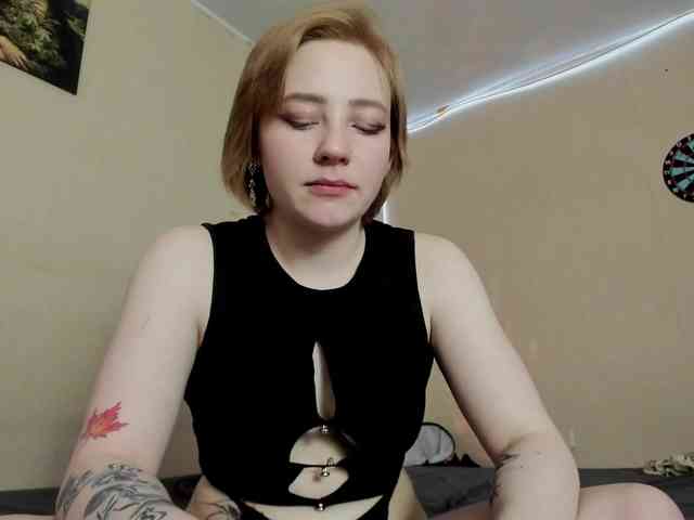 FlexxyLexy webcam
