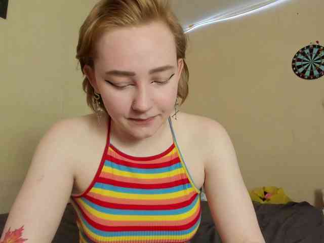 FlexxyLexy webcam
