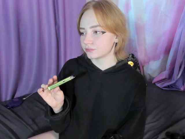 FlexxyLexy webcam