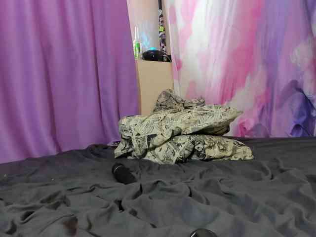 FlexxyLexy Sex Cam Show