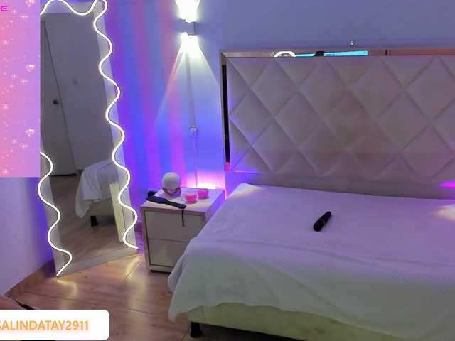 Rosalind-tay live cam on BongaCams