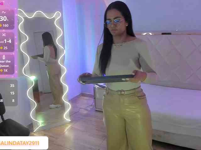 Rosalind-tay webcam