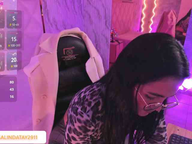 Rosalind-tay webcam