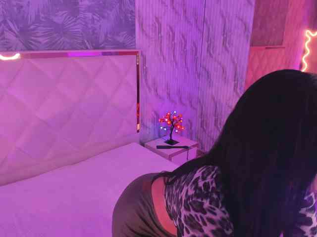 Rosalind-tay webcam
