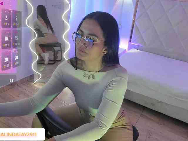 Rosalind-tay webcam