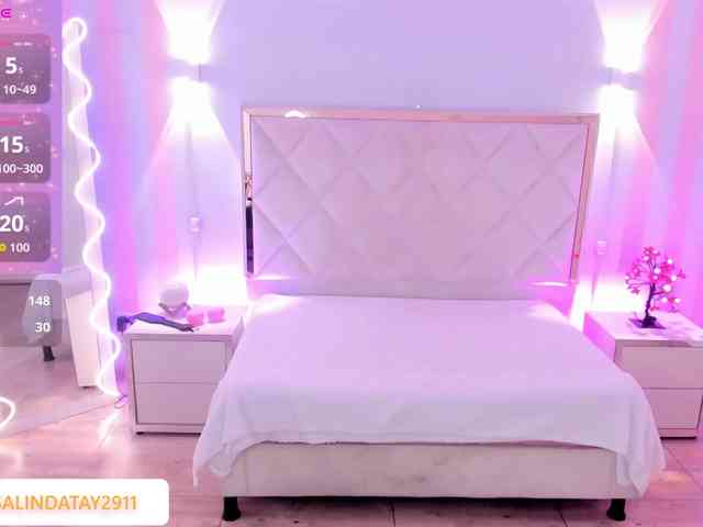 Rosalind-tay webcam