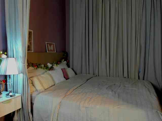 Miss-you-kiss webcam