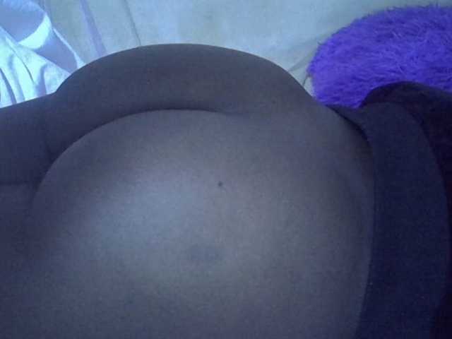 Sexyhanish live webcam show