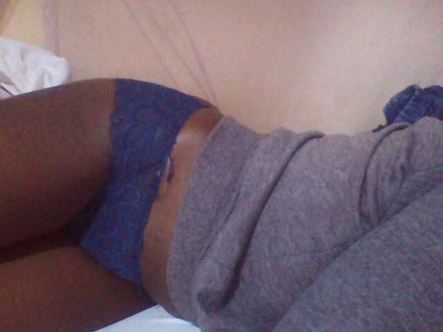 Sexyhanish live cam on BongaCams