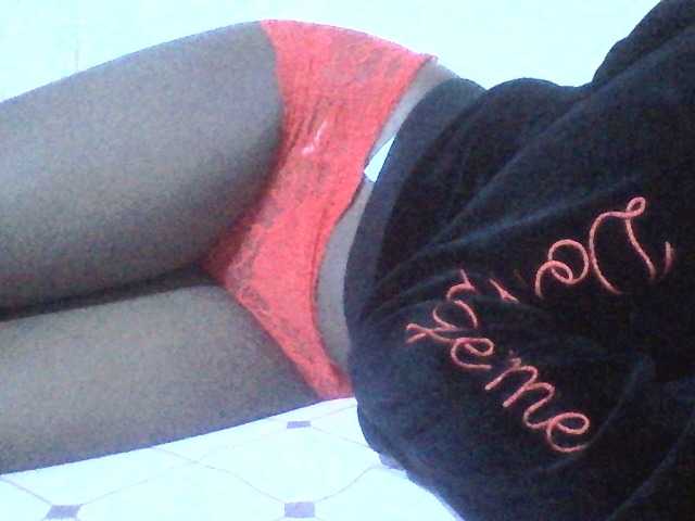 Sexyhanish live cam on BongaCams