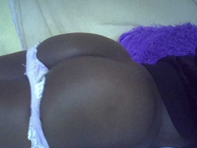 Sexyhanish live cam on BongaCams