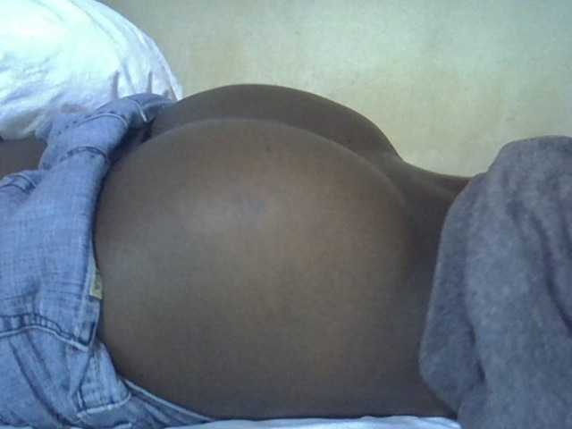 Sexyhanish live cam on BongaCams