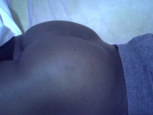 Sexyhanish live webcam show