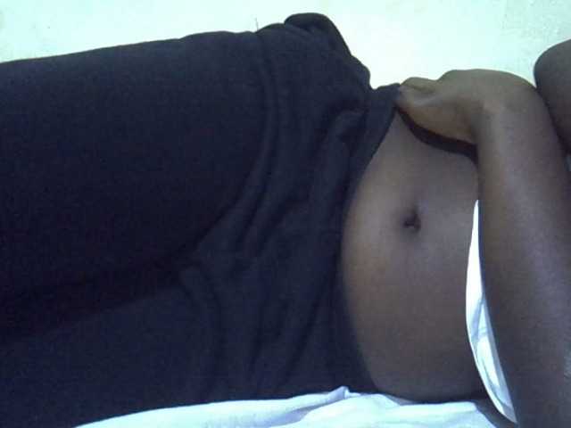 Sexyhanish live cam on BongaCams