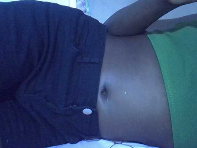 Sexyhanish live cam on BongaCams