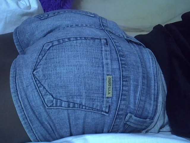 Sexyhanish live cam on BongaCams
