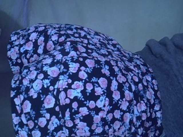 Sexyhanish live cam on BongaCams