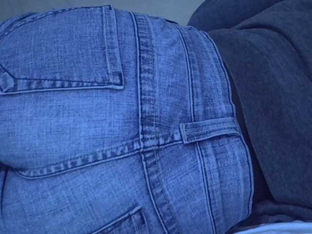 Sexyhanish live cam on BongaCams