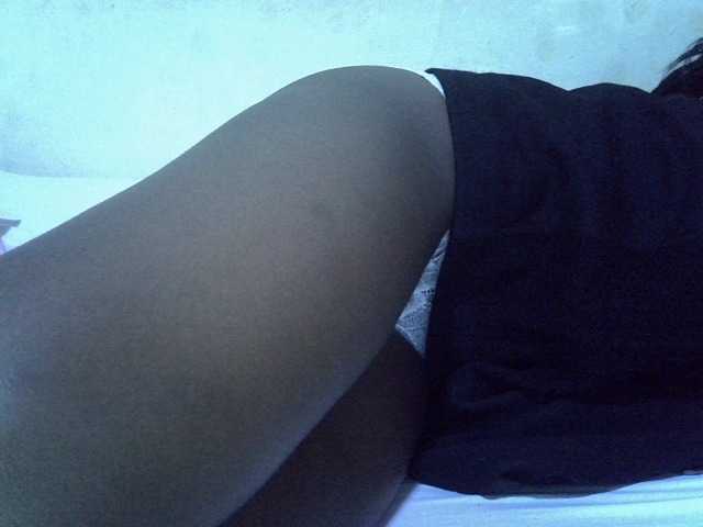 Sexyhanish live cam on BongaCams