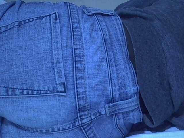 Sexyhanish live cam on BongaCams