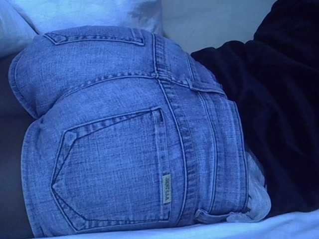 Sexyhanish live cam on BongaCams
