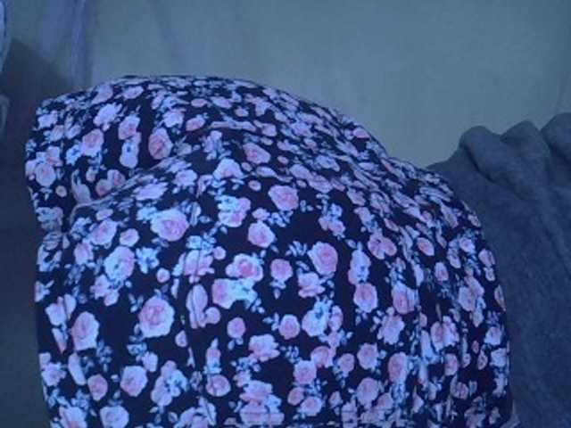 Sexyhanish live cam on BongaCams