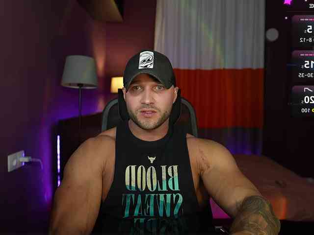 RikAdler Live Webcam on BongaCams