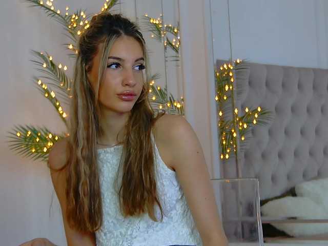 KimmDaviss live cam on BongaCams