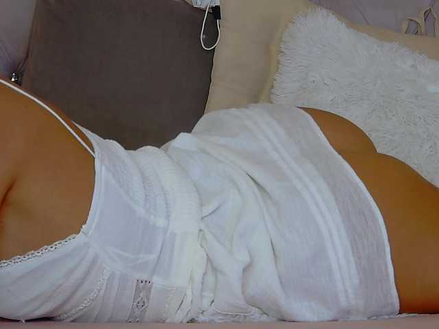 KimmDaviss live cam on BongaCams
