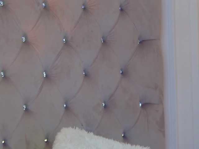 KimmDaviss live cam on BongaCams