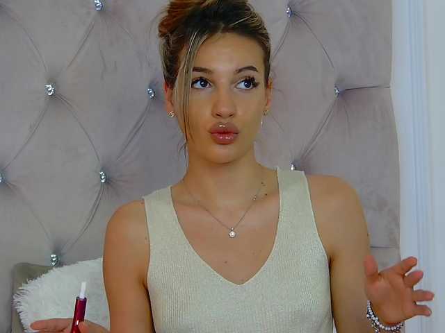 KimmDaviss live cam on BongaCams