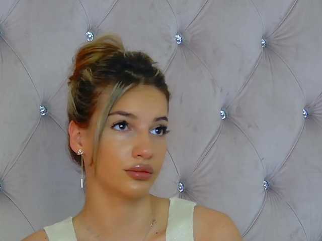 KimmDaviss live cam on BongaCams