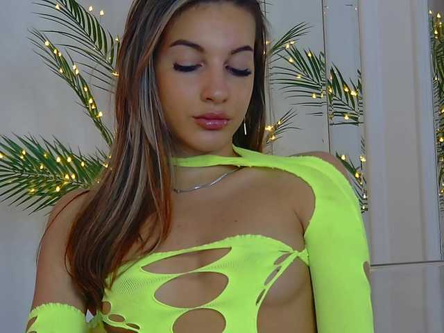 KimmDaviss live cam on BongaCams