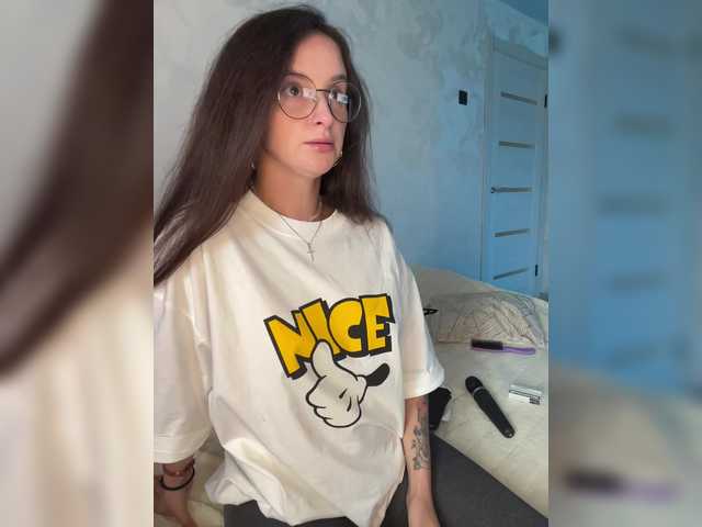 Kriss-me live cam on BongaCams