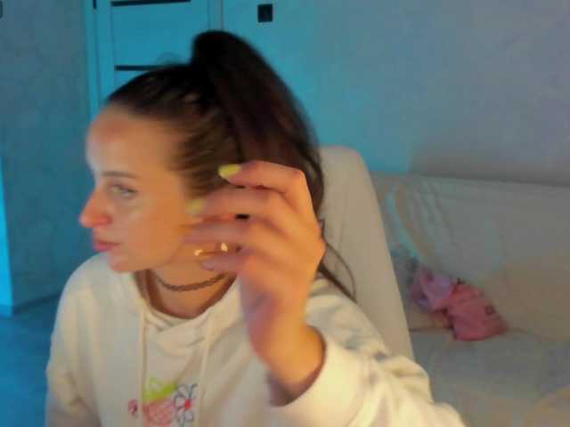 Kriss-me live cam on BongaCams