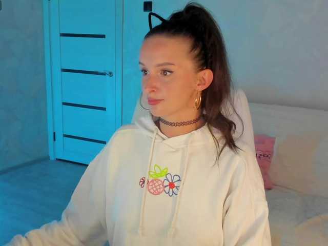 Kriss-me live cam on BongaCams