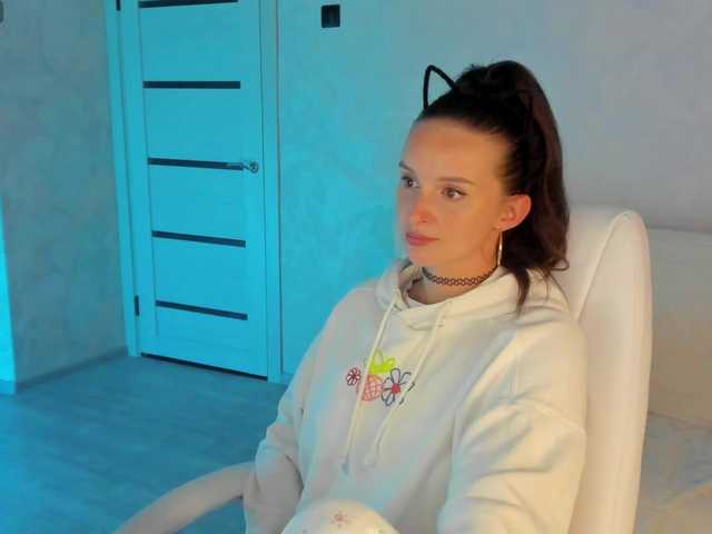 Kriss-me live cam on BongaCams