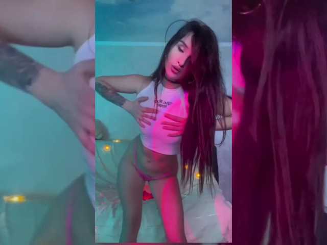 Kriss-me live cam on BongaCams