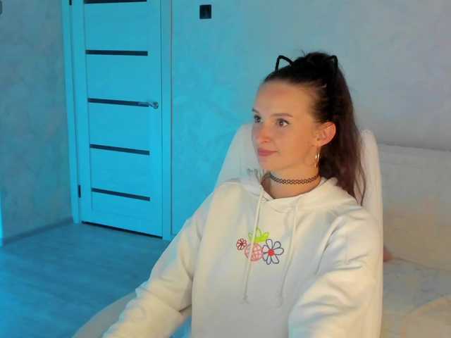 Kriss-me live cam on BongaCams