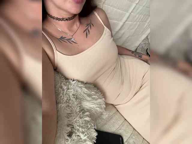 Kriss-me Sex Cam Show