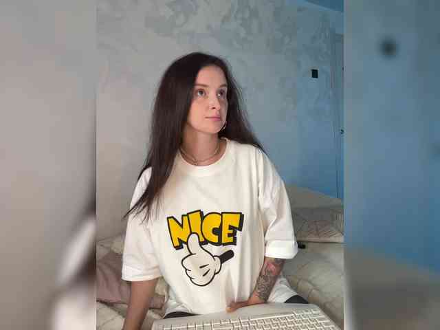 Kriss--me webcam
