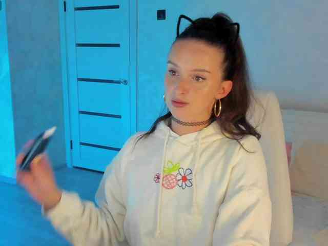 Kriss--me webcam